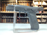 PIŠTOLJ CZ(ČEŠKA ZBROJOVKA) P-09 CAL.9X19
