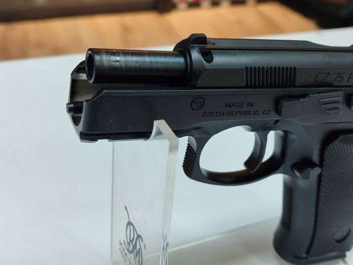 PIŠTOLJ CZ(ČEŠKA ZBROJOVKA) P-01 OMEGA CAL.9X19