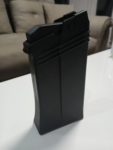 Okvir za pušku Saiga 12/76 model 083 Novo!!! Dva komada na stanju