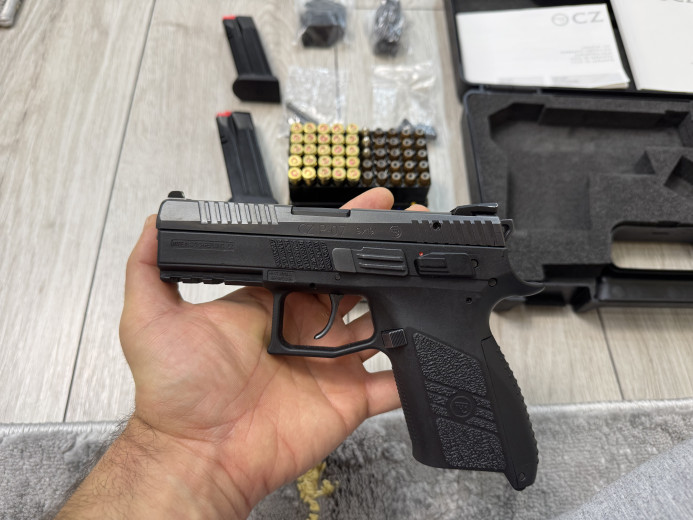 CZ P-07 9x19
