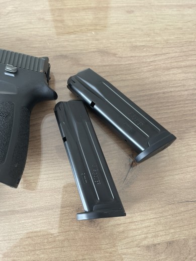Pištolj Sig Sauer P250