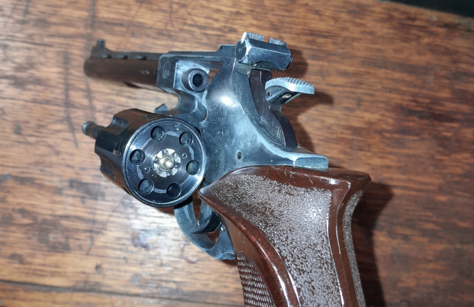 Malokalibarski revolver