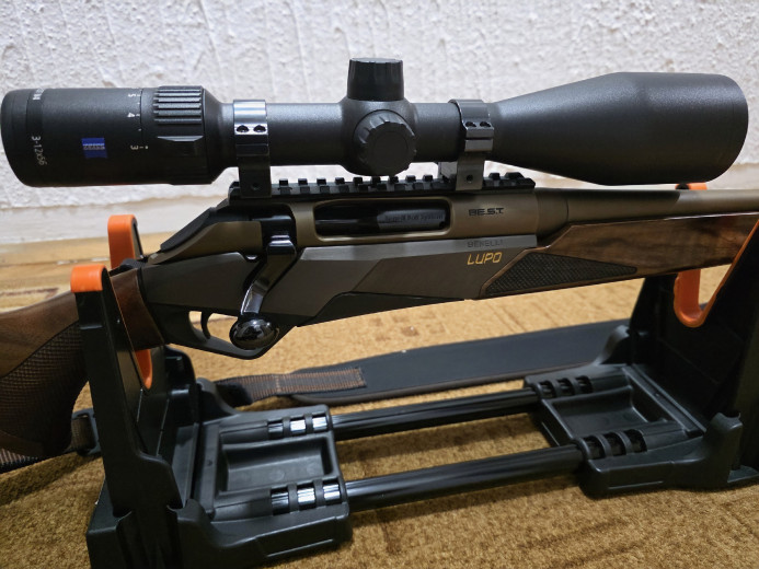 Optika: Zeiss Conquest V4 3-12x56 (Končanica 60)