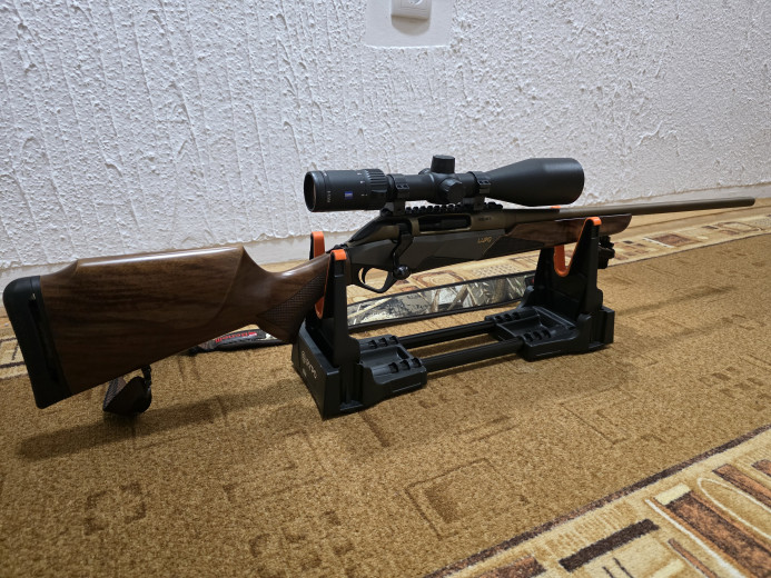 Optika: Zeiss Conquest V4 3-12x56 (Končanica 60)