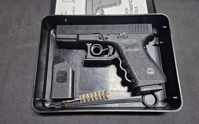 Pištolj Glock 19 cal.9x19 mm