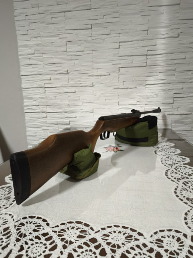 Polovna vazdusna puska Cometa 220 wood