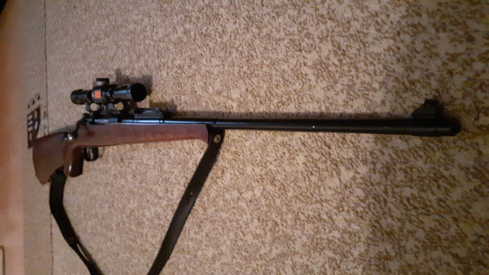 Lovački karabin sa optikom 8x57