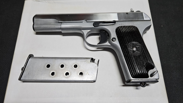 Pištolj Toz Tokarev M-42 7,62 mm