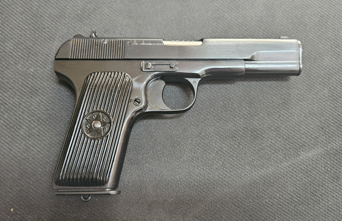 Pištolj Toz Tokarev M-42 7,62 mm