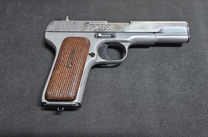 Pištolj Toz Tokarev M-42 7,62 mm