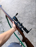 Lovački karabin sa optikom