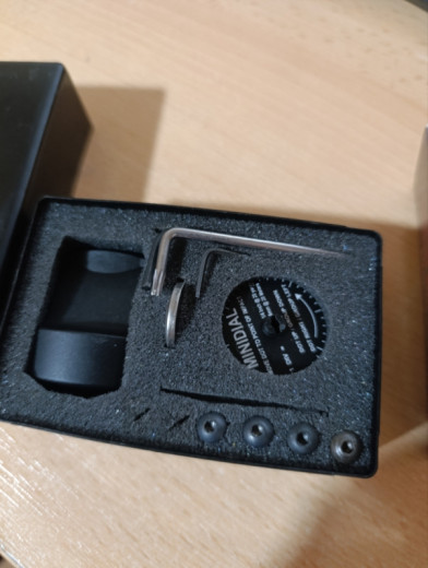 RED DOT  SHIELD za pištolj