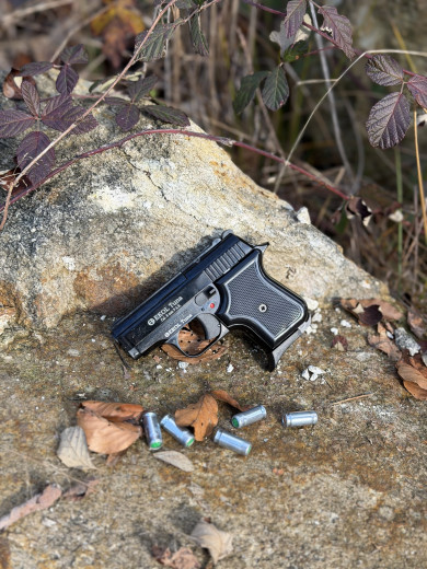 STARTNI/SIGNALNI PISTOLJ PLINSKI PISTOLJ TUNA BLACK 8mm