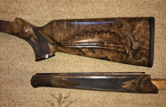 Blaser R8 Luxus Kundak i Sistem