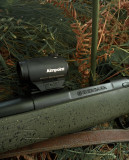 Lovački Karabin bergara sa aimpoint red dotom