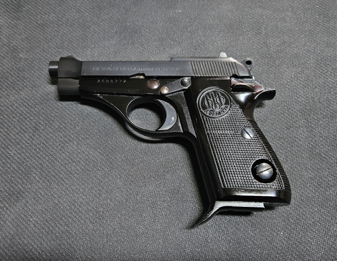 Pištolj Beretta M-70 7,65 mm