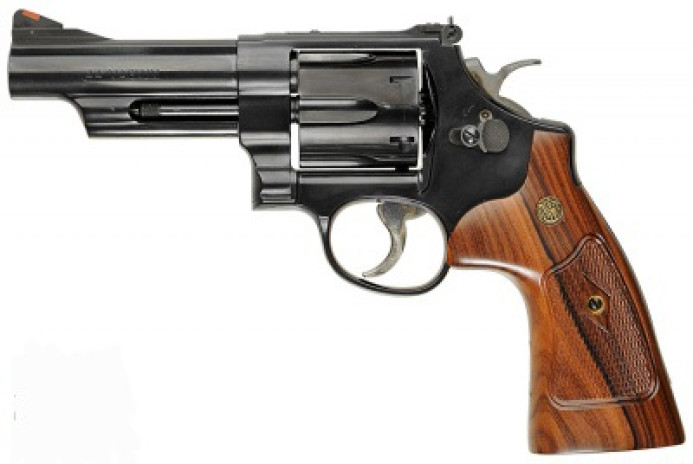 Kupujem revolver S&W , 44 rem mag