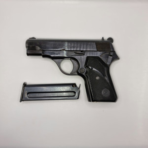 PIŠTOLJ CRVENA ZASTAVA M-70 7.65 BROWNING