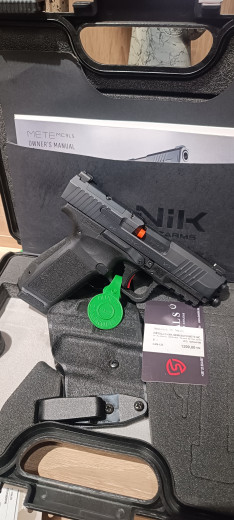 Pištolj CANIK akcija