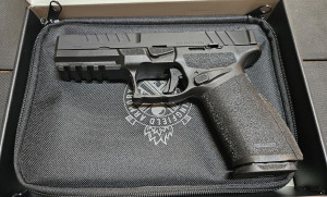 Pištolj HS Springfield  Echelon 4,5" U-notch