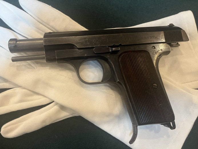 „Femaru“ model 37