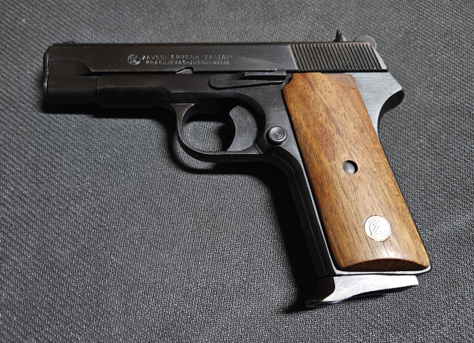 Pištolj Crvena Zastava M-88 cal.9x19 mm