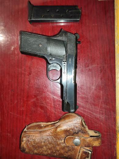Pištolj CZ M88. 9mm