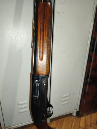 Lovačka poluautomatska puška MC 21 , 12/70