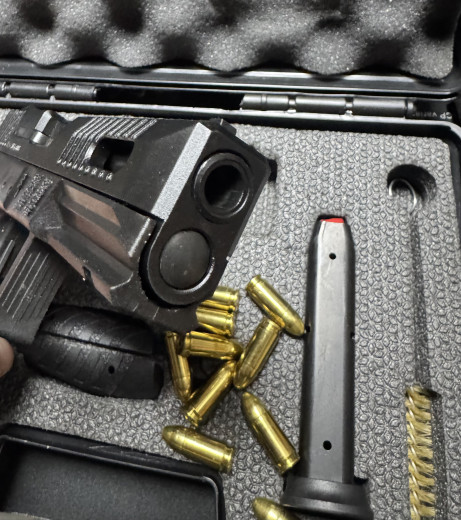 Pištolj Adler AD-9 cal. 9x19 LUGER