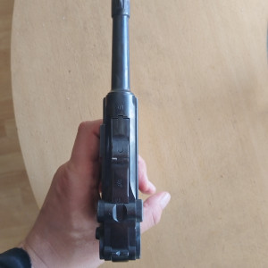 Luger P 08