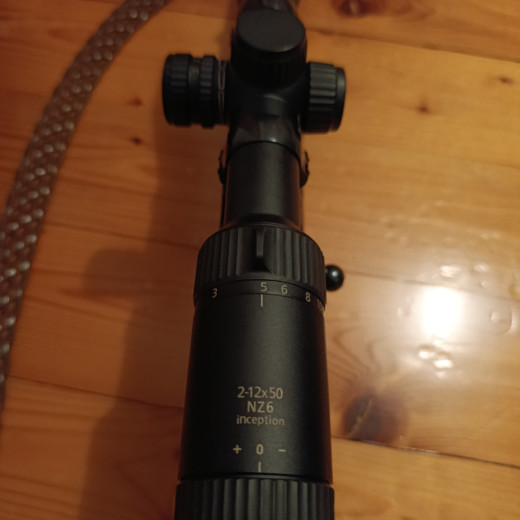 Lovacki karabin sa optikom