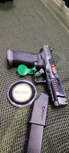 Pištolj CANIK TTI COMBAT SMOKE