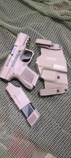 Pištolj CANIK  METE MC9