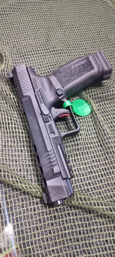 Pištolj CANIK METE SFx