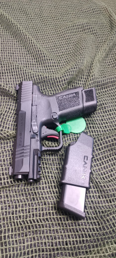 Pištolj CANIK METE MC9