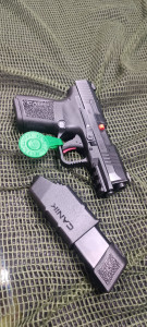 Pištolj CANIK METE MC9