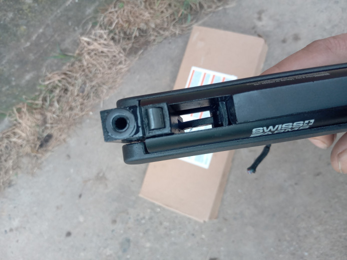 SVIS ARMS VAZDUSNI PISTOLJ SPARROW