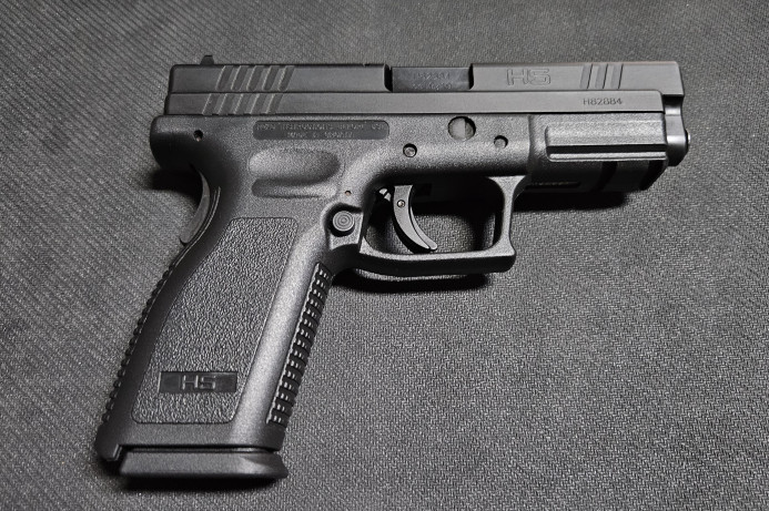 Pištolj HS Produkt M-9 9x19 mm