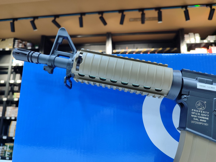 AIRSOFT PUŠKA COLT CQB AEG DUAL TONE 1.2J KAT. 56386