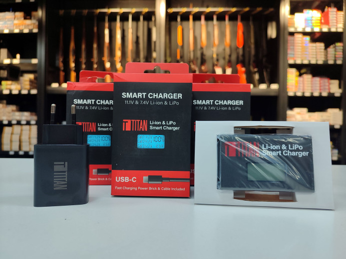 TITAN PAMETNI PUNJAČ