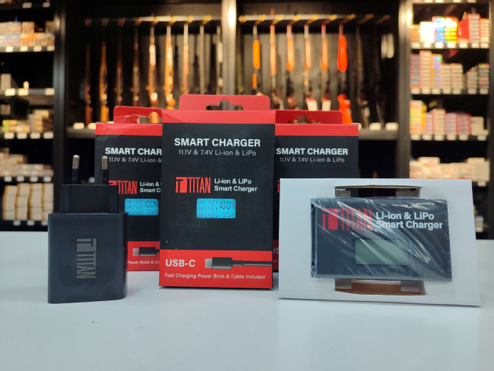 TITAN PAMETNI PUNJAČ