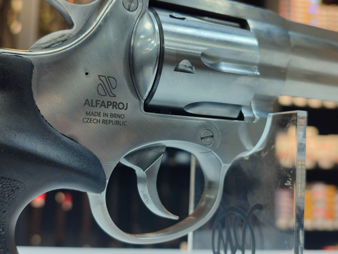 REVOLVER ALFAPROJ BRNO MODEL 3541 CAL. 357 MAG