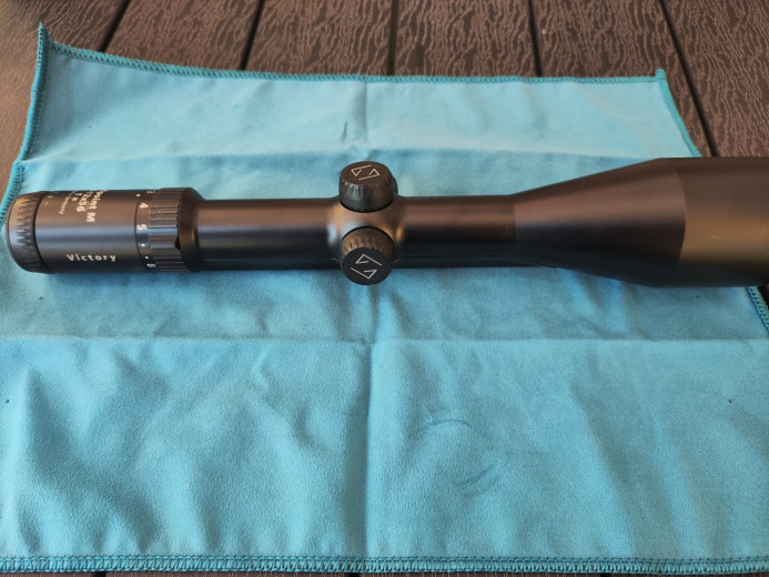 Zeiss Victory Varipoint M 3-12x56 T* s osvijetljenom točkom