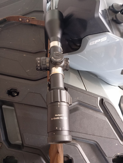 Remington 223 i optika meopta sa paralaksom