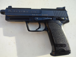 Pištolj Heckler&Koch USP-Tactical cal.45 ACP