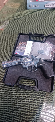 Startni pištolj EKOL VIPER 4.5"