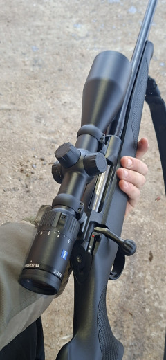 Zeiss V4