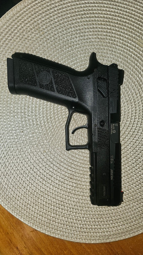 CZ P-09