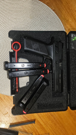 CZ P-09