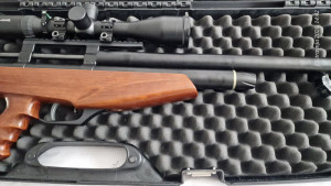 AEA Challenger bullpup 5,5 PCP puška